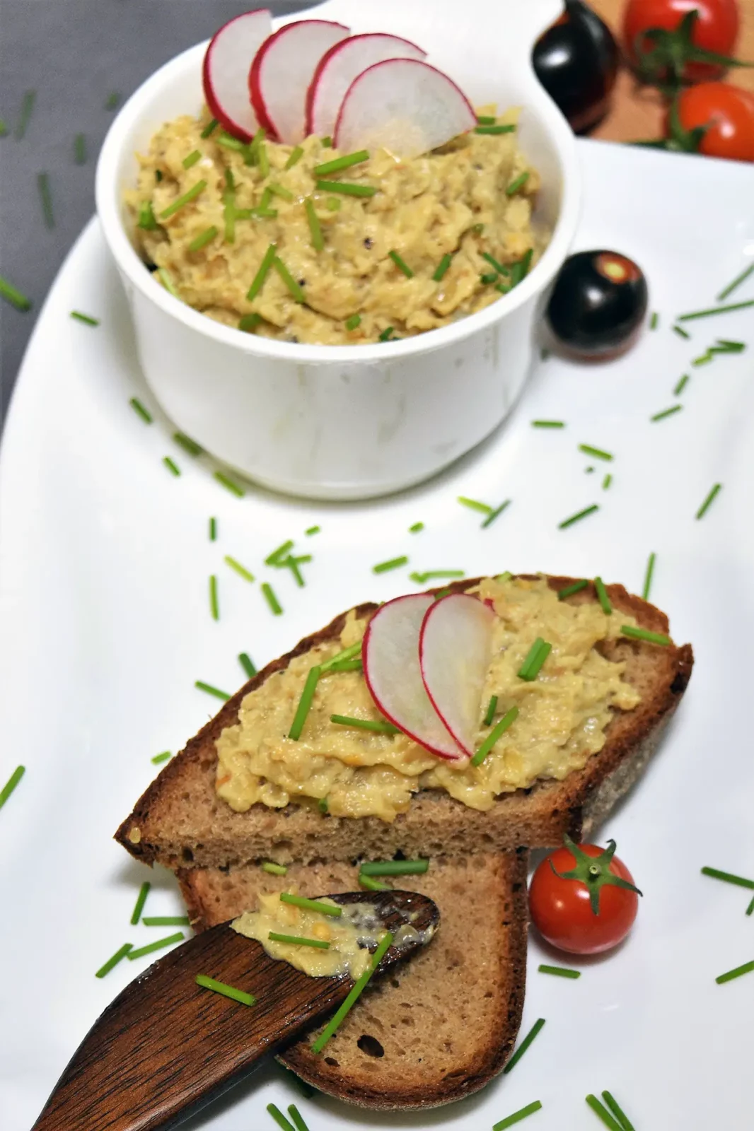 Auberginen Brotaufstrich nach mazedonischer Art Rezept