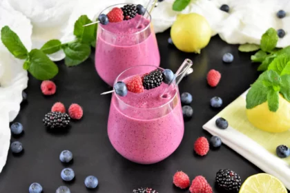 Gesunder Beeren Shake Rezept in fünf Minuten