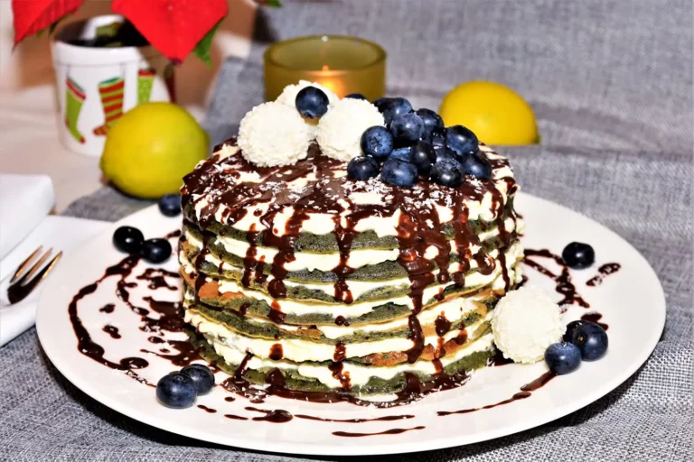 Heidelbeer Pancake mit Raffaelo Creme Rezept