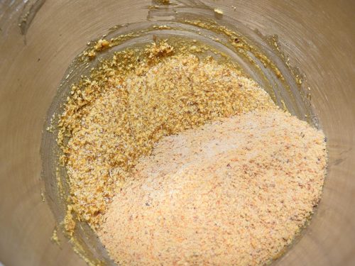 Maronen Muffins Zubereitung Schritt 7 - Mehl Nuss Mischung