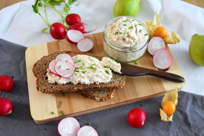 Frischkäse-Chilifäden Brotaufstrich-Rezept-ballesworld