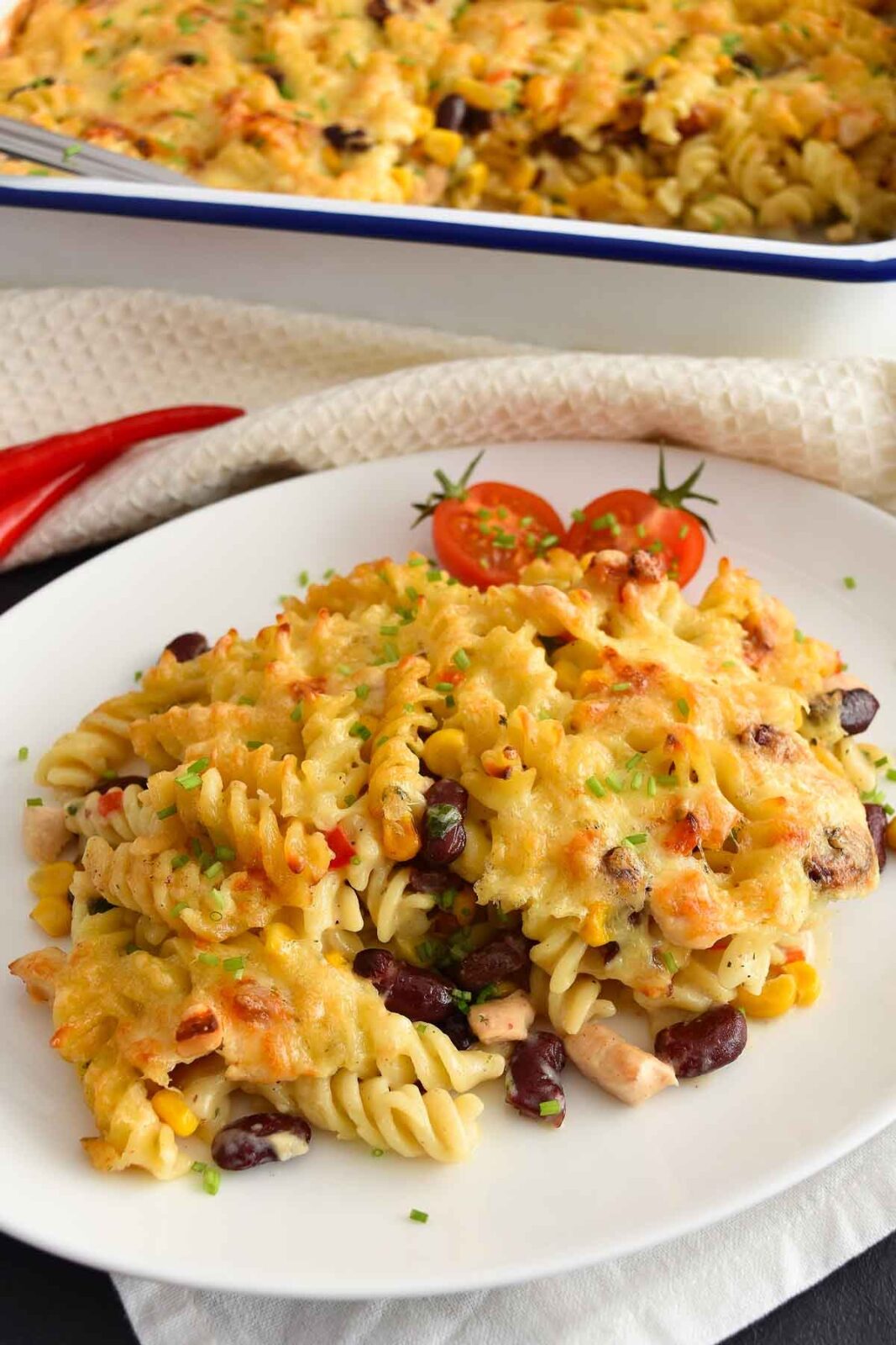 Nudeln-Bohnen-Mais Auflauf mit Hähnchenbrust-Gesunde Ernährung-ballesworld