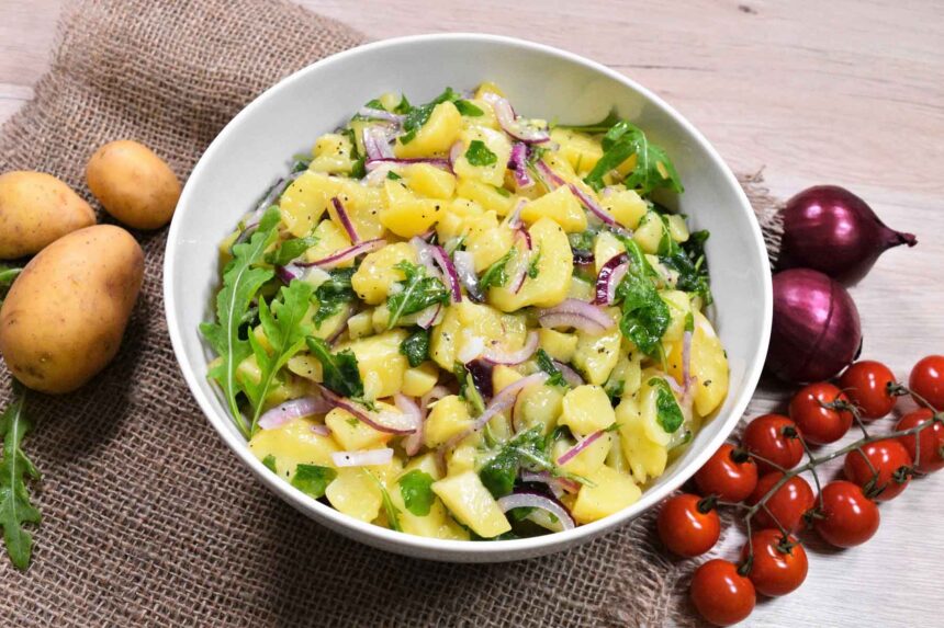 Warmer Kartoffelsalat mit Rucola-Rezept-ballesworld