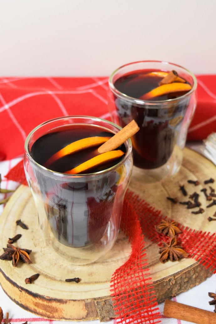 Glühwein mit Orangen-Warme Getränke-ballesworld