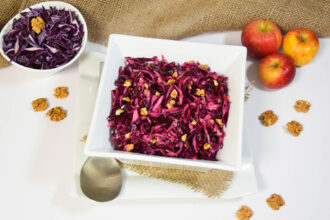 Rotkohl-Apfel Salat mit heißem Dressing-Rezept-ballesworld