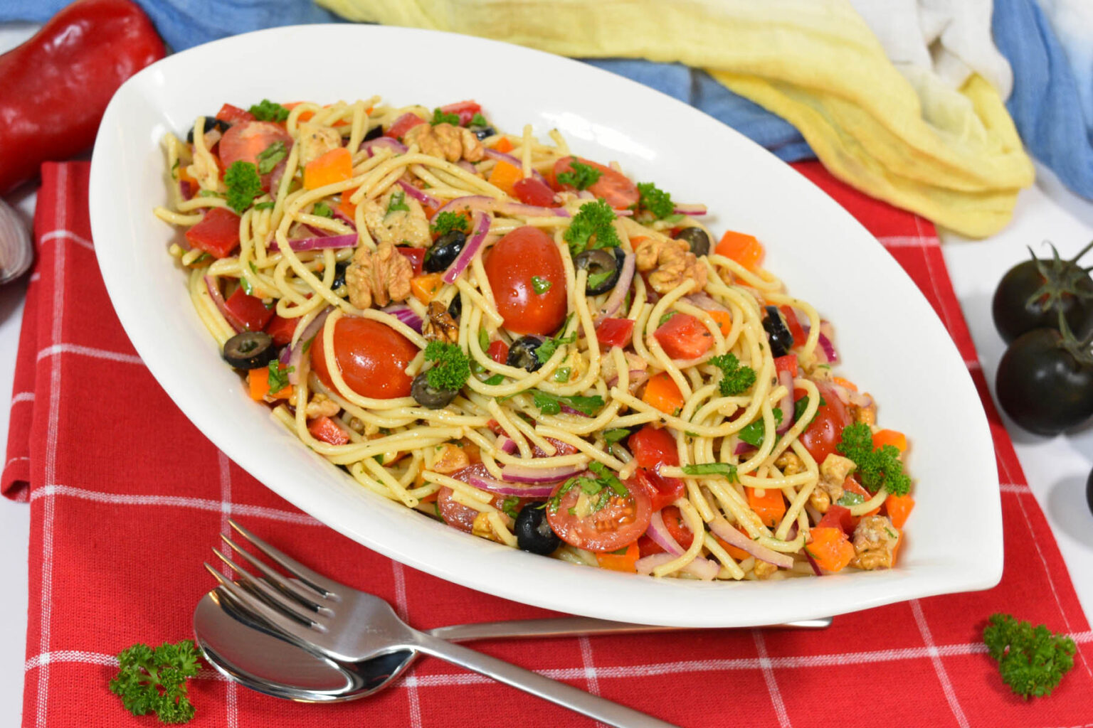 Spaghetti Salat nach mediterraner Art-Rezept-ballesworld