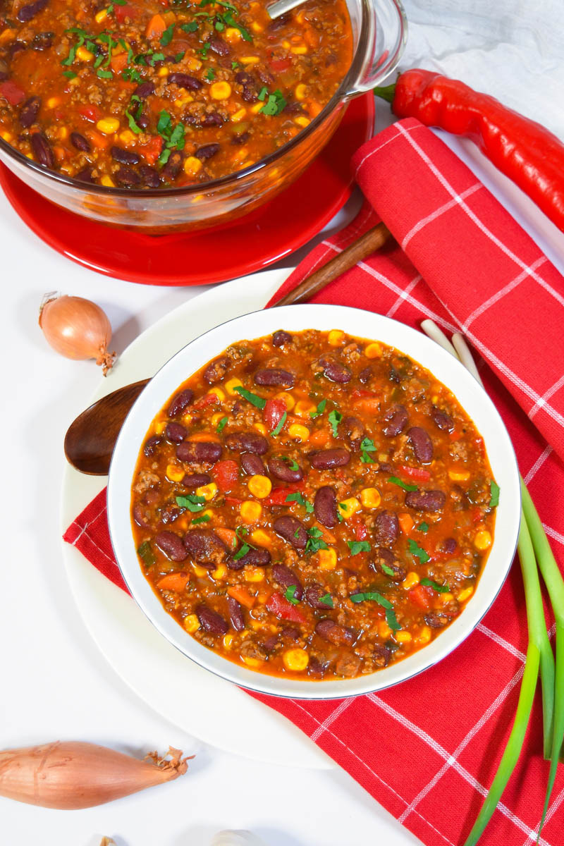 Chili con Carne mit Paprika Flocken-Eintopf-ballesworld