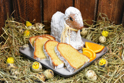 Osterlamm mit Mandeln und Orange-Anrichten-ballesworld