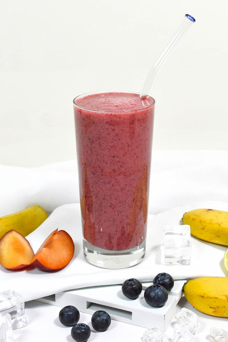 Pflaumen-Banane Smoothie mit Heidelbeeren-Gesund-ballesworld