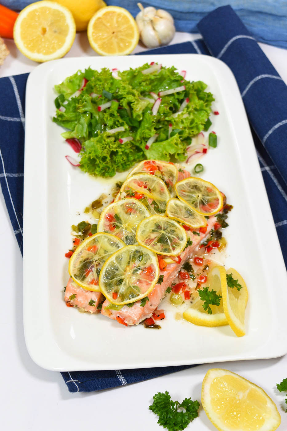 Lachs-Gemüse-Päckchen vom Grill oder aus dem Ofen