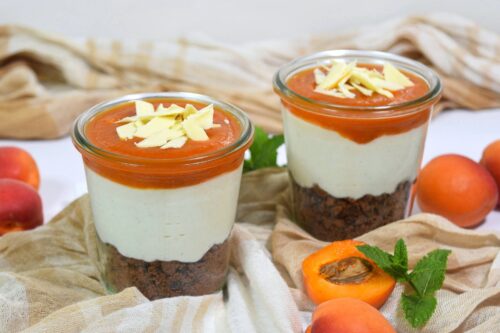 Aprikosen-Cheesecake im Glas-Anrichten-ballesworld
