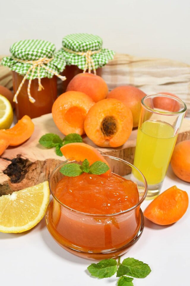 Aprikosenmarmelade mit Limoncello - BallesWorld