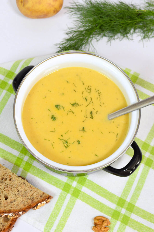 Fenchel Cremesuppe mit Walnüssen - BallesWorld