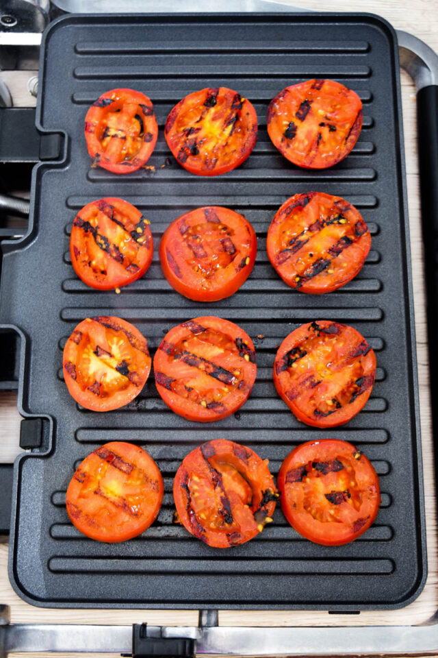 Gegrillte Zucchini mit Tomaten und Mozzarella - BallesWorld