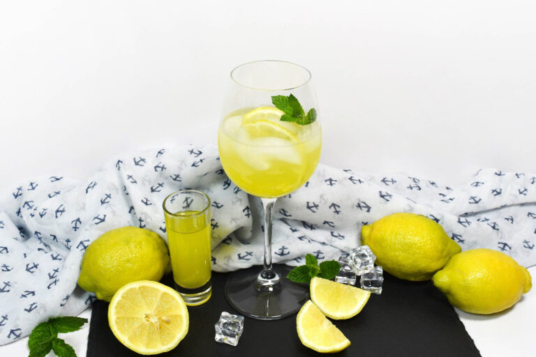 Limoncello Spritz-Anrichten-ballesworld