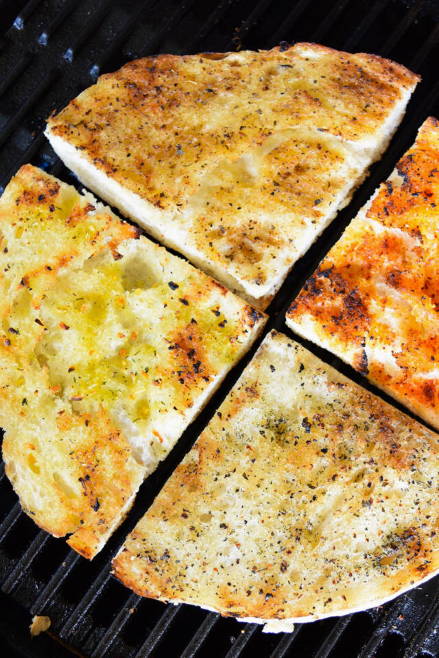 Knuspriges Fladenbrot vom Grill - BallesWorld
