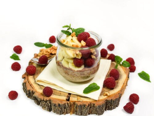 Bananen-Himbeer Overnight Oats mit Chia & Hirse-Rezept-ballesworld