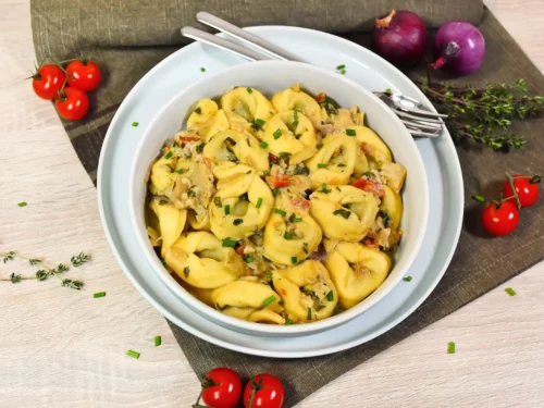 Tortelloni mit Artischocken und Tomaten-Rezept-ballesworld