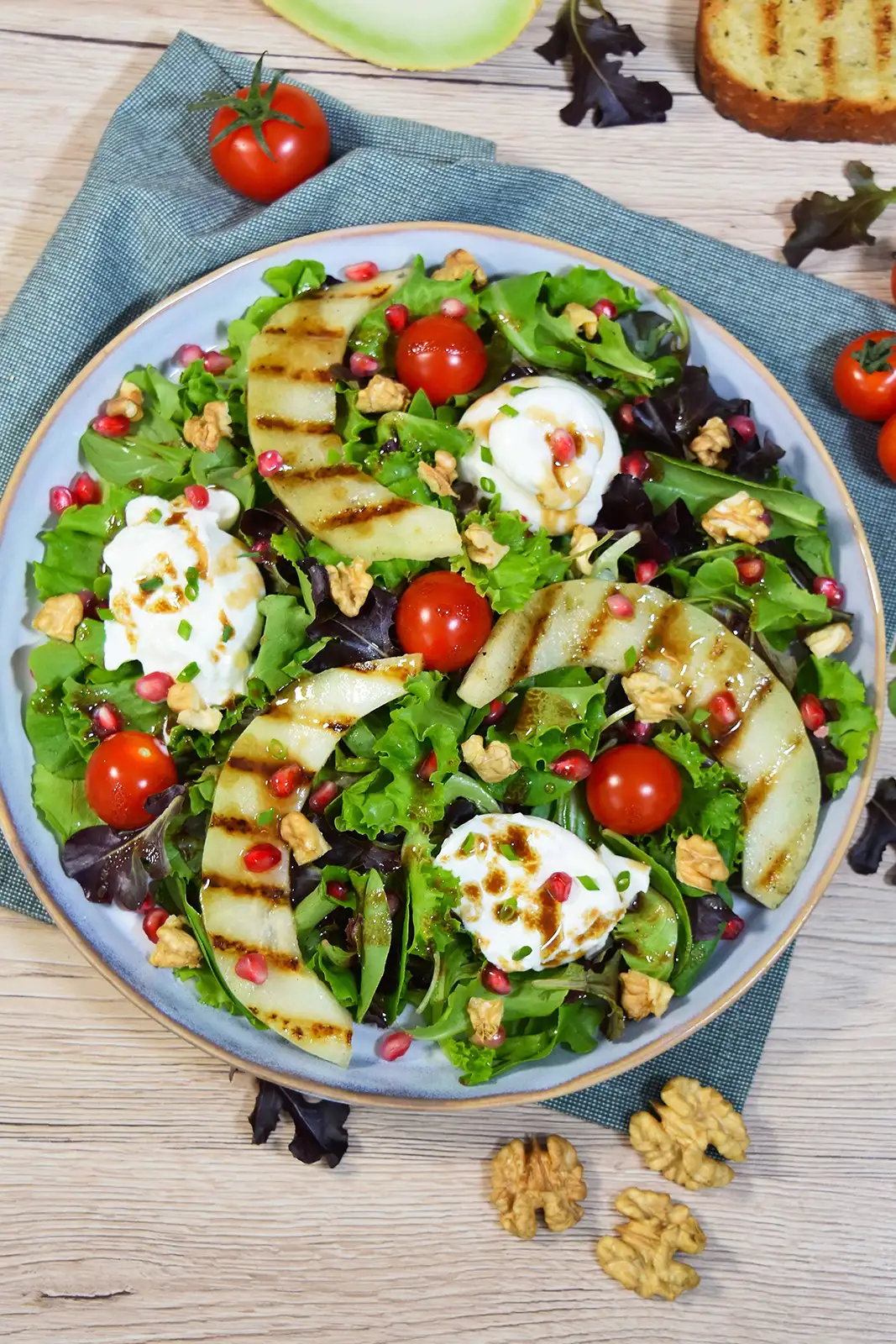 Burrata-Salat mit Grill Melone-Gesund-ballesworld