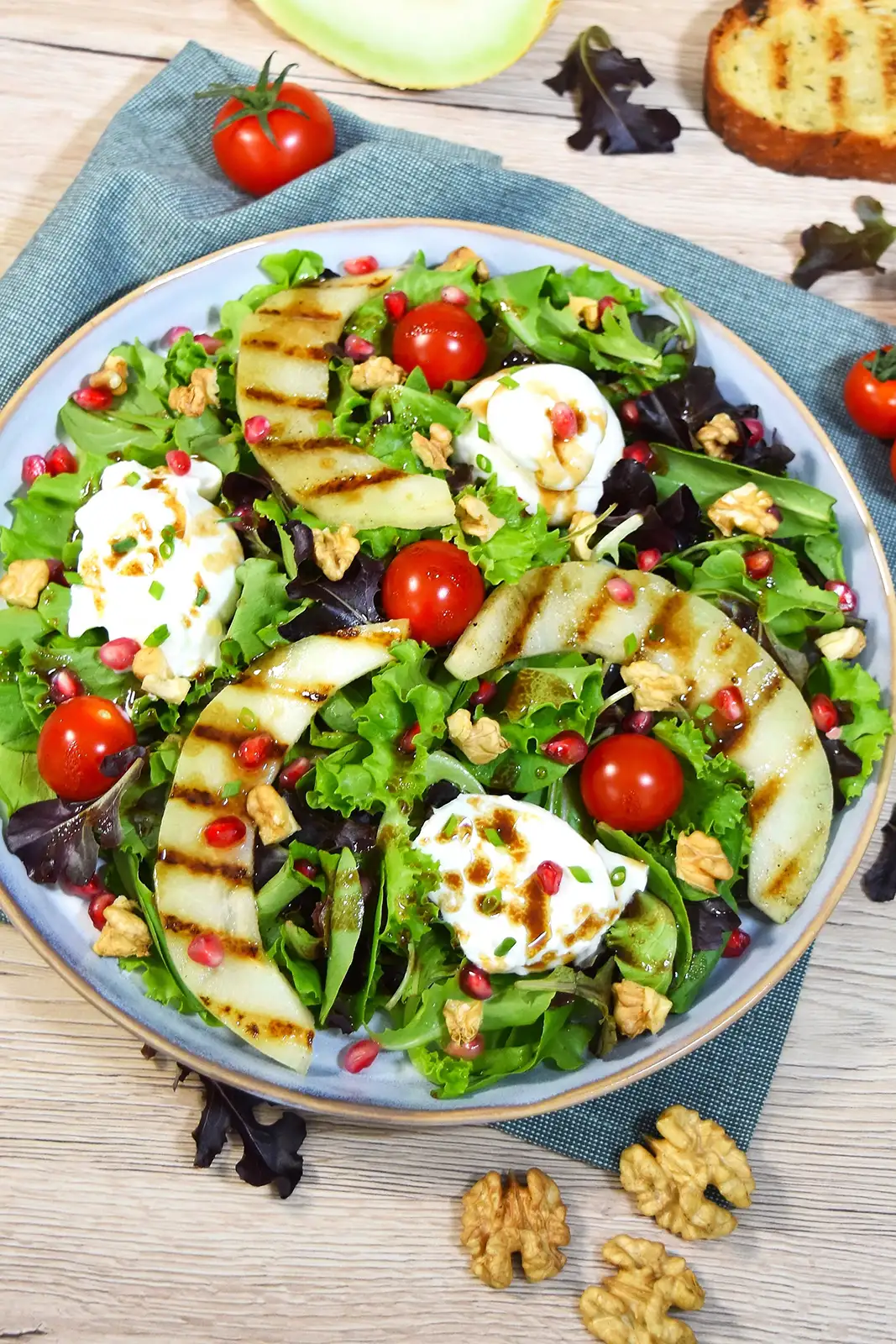 Burrata-Salat mit Grill Melone-Sommersalat-ballesworld