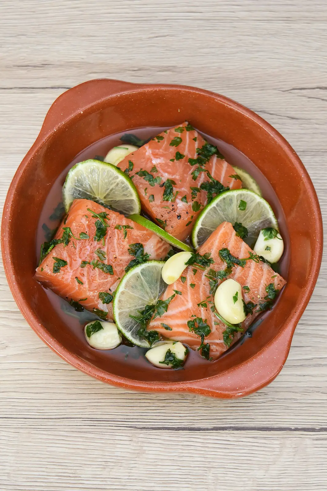 Gegrillter Lachs in Olivenöl-Zubereitung-ballesworld