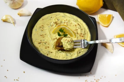 Curry Dip-Servieren-ballesworld