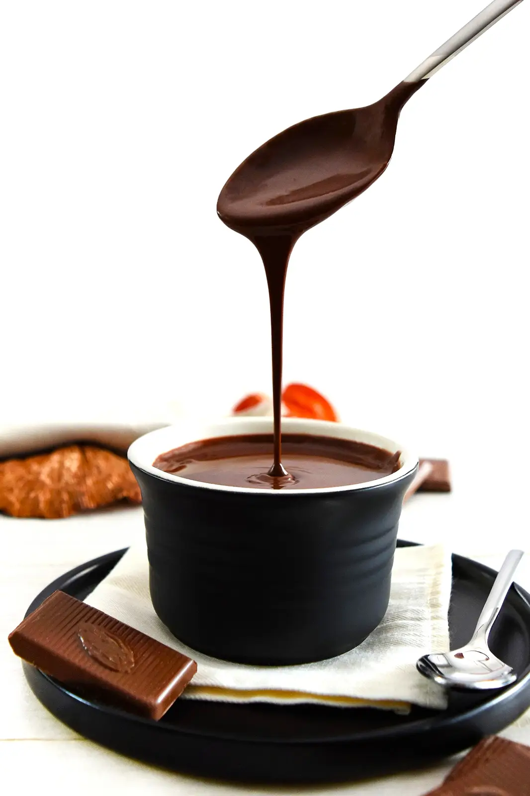 Schokosoße – perfekt für jeden Anlass-Schoko Dessert-ballesworld