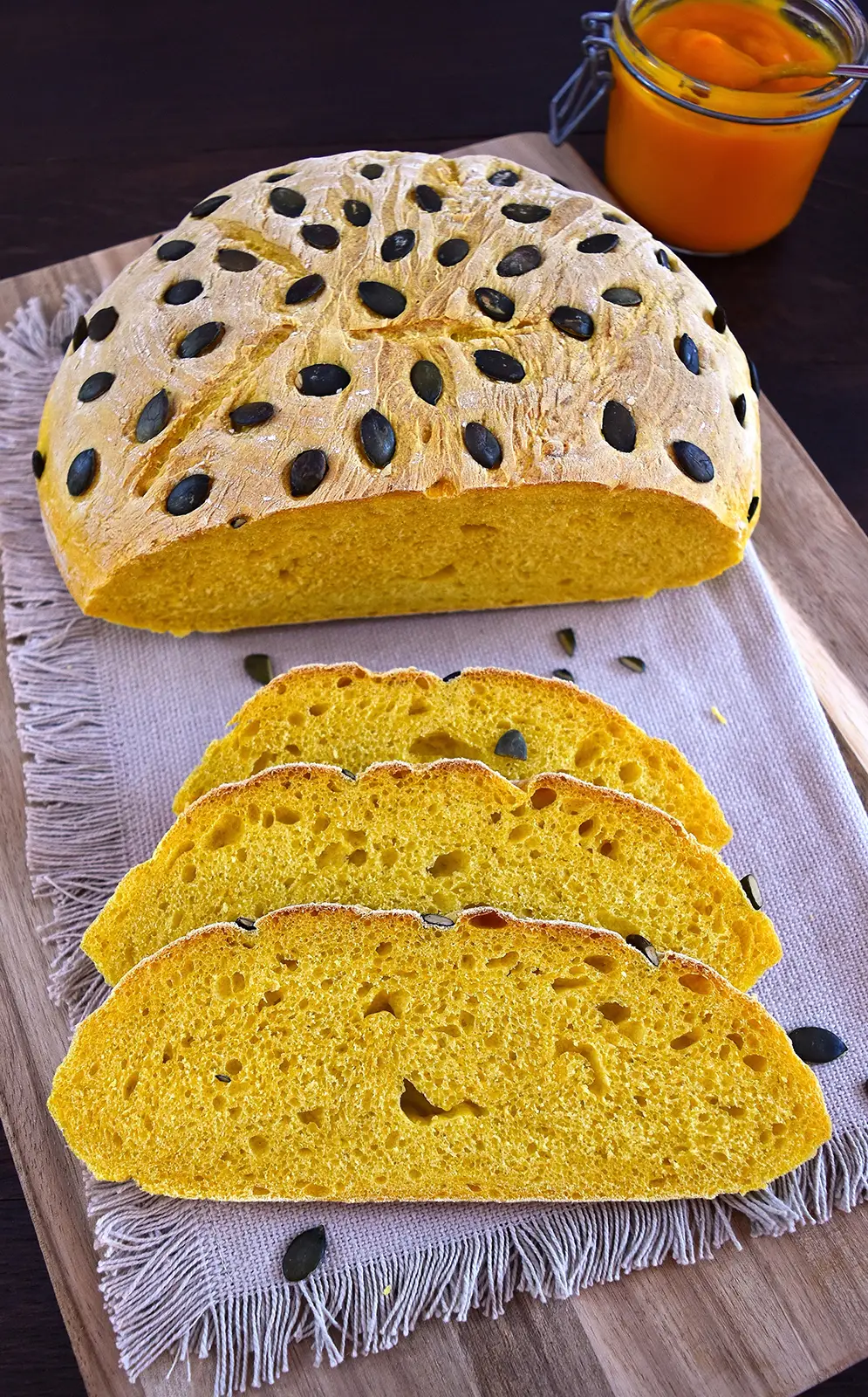 Saftiges Kürbisbrot-einfaches Rezept mit Kürbispüree-Gesund-ballesworld