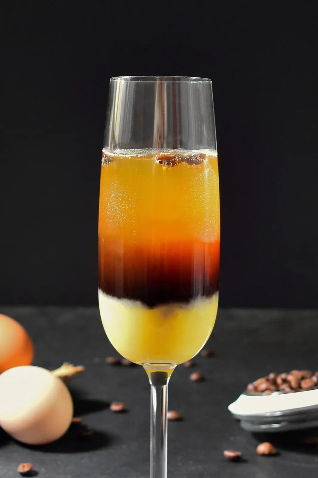 Golden Midnight - Eierlikör-Spritz-Cocktail-Getränk-ballesworld