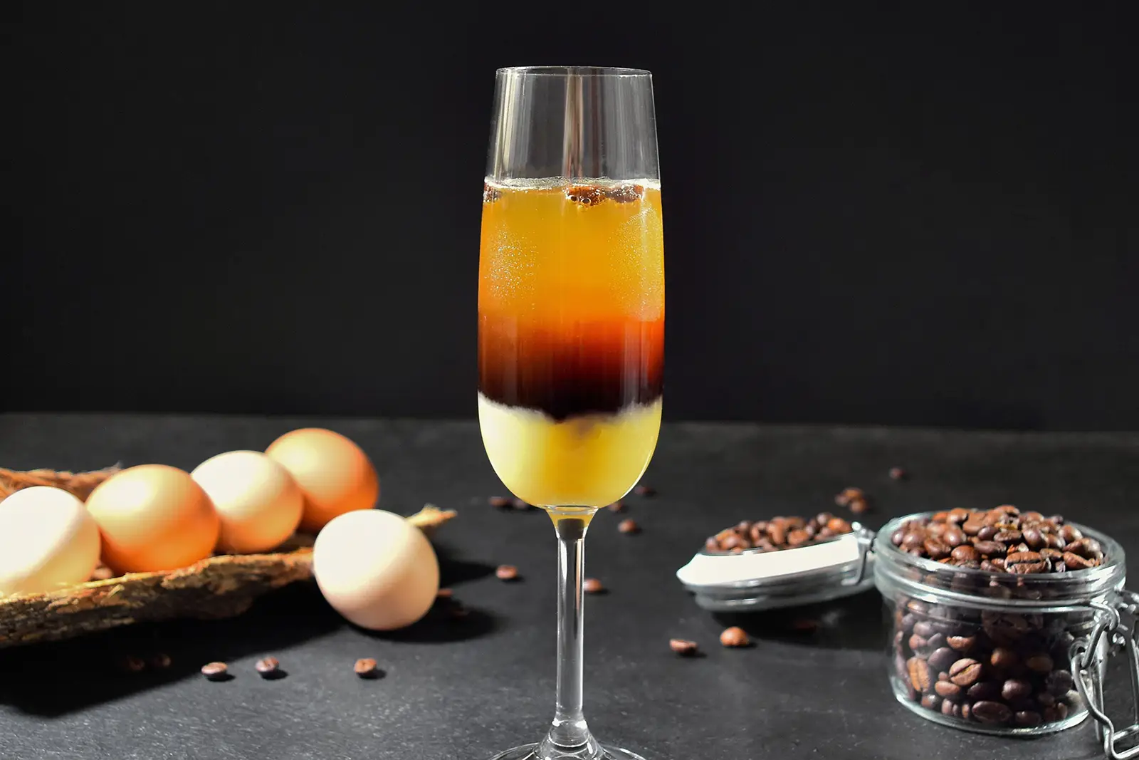 Golden Midnight - Eierlikör-Spritz-Cocktail-Rezept-ballesworld