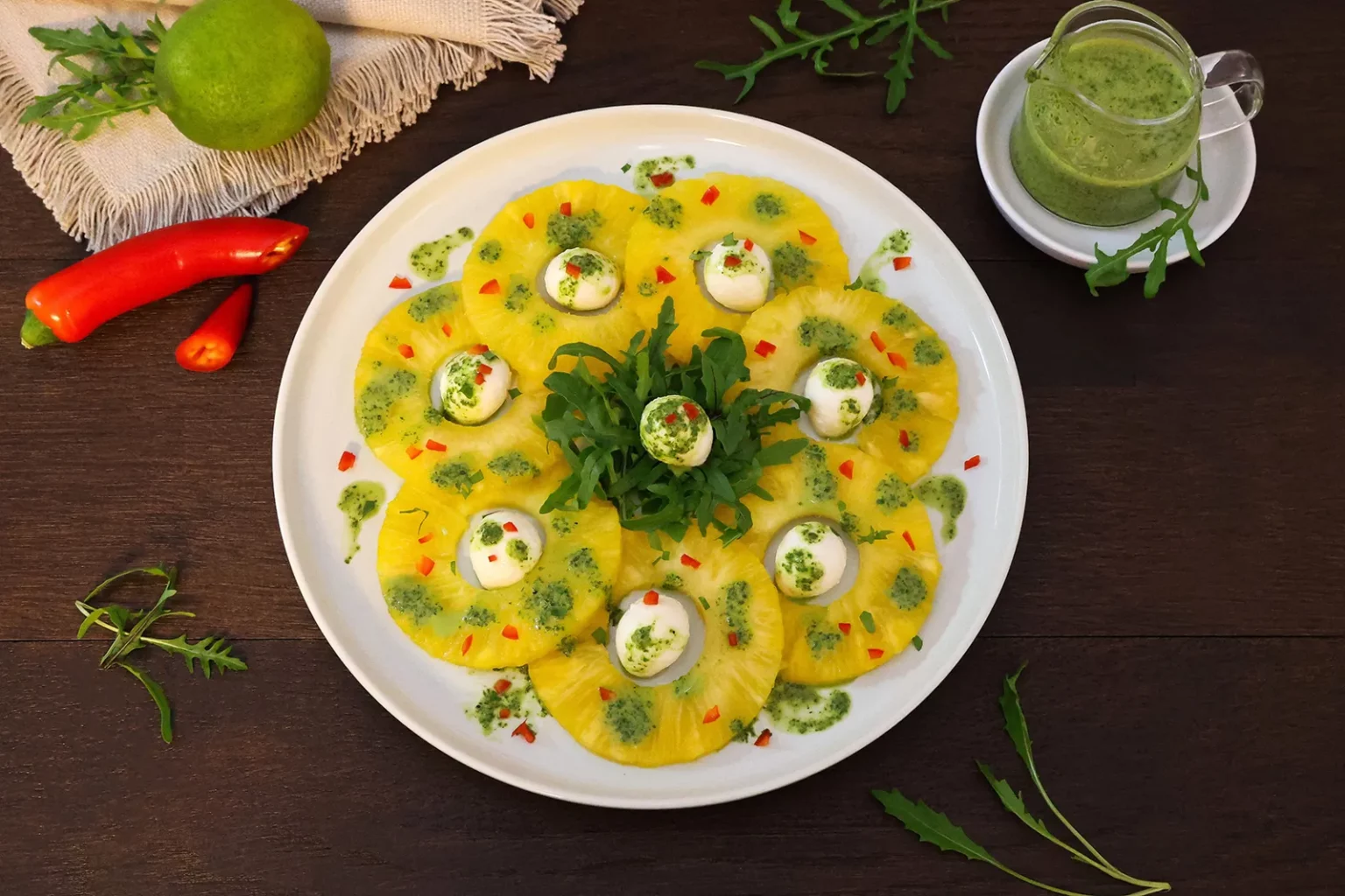 Ananas Carpaccio mit Rucola Dressing-Rezept-ballesworld
