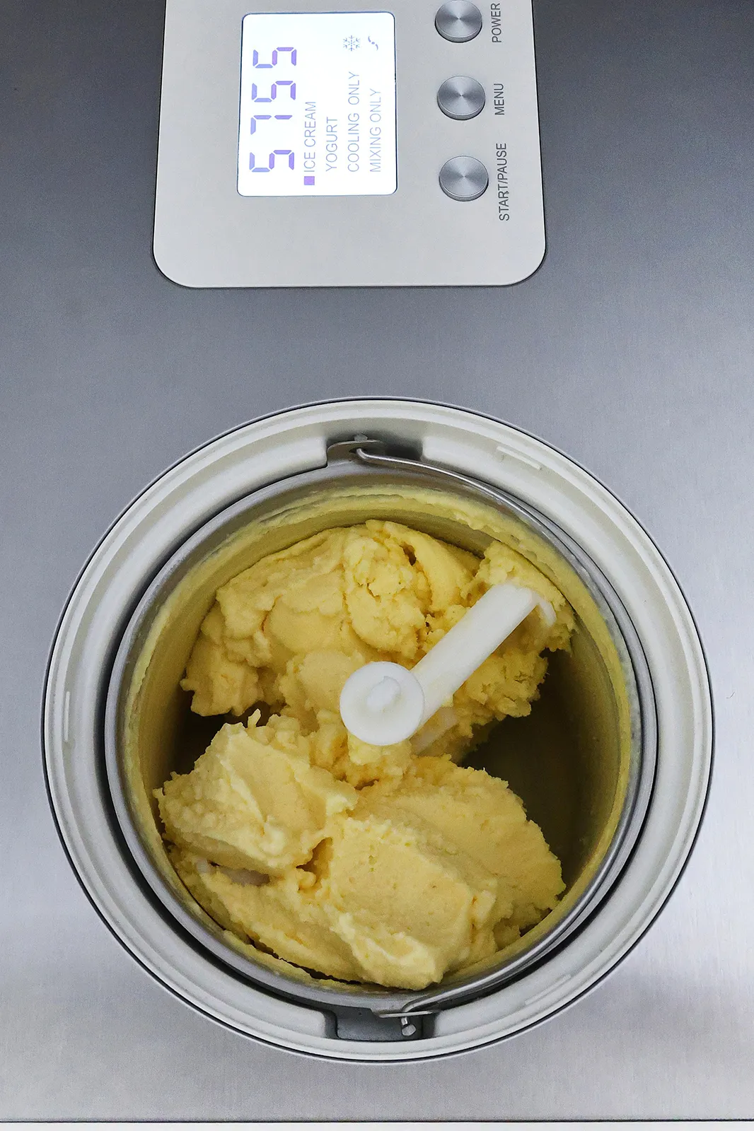 Ananas Sahne Eis selber machen-Exotisches Eis-ballesworld