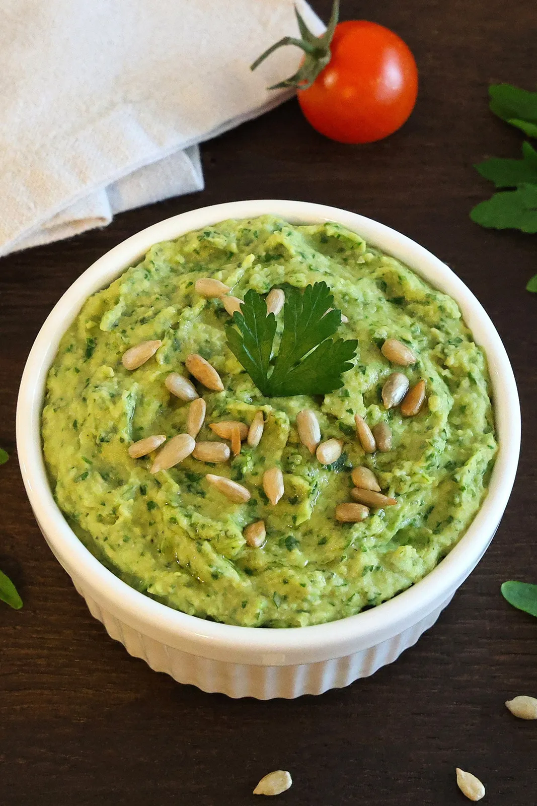 Kichererbsen Aufstrich mit Kräutern-Hummus-ballesworld