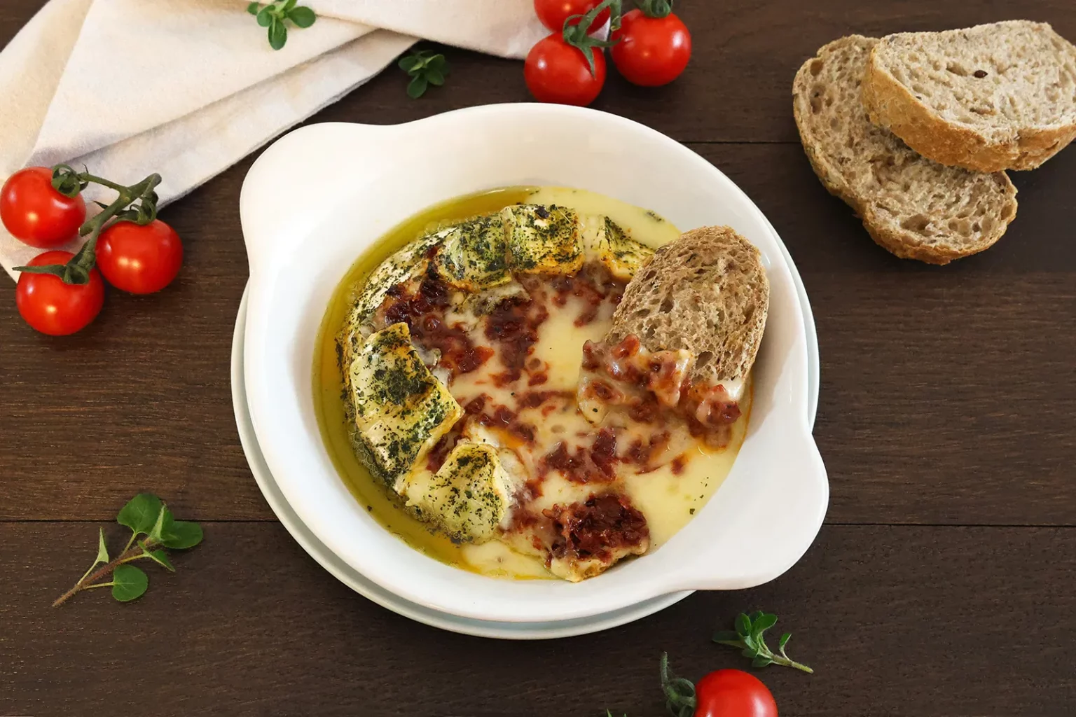 Tomaten-Kräuter-Camembert aus der Heißluftfritteuse-Rezept-ballesworld