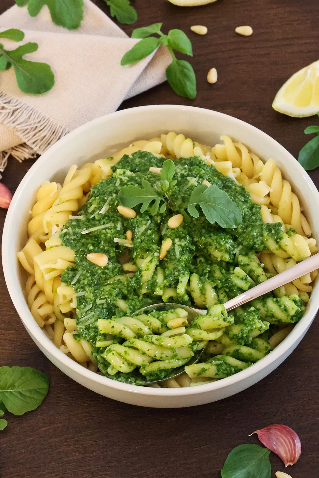 Nudeln mit grünem Pesto-Vegetarisch-ballesworld